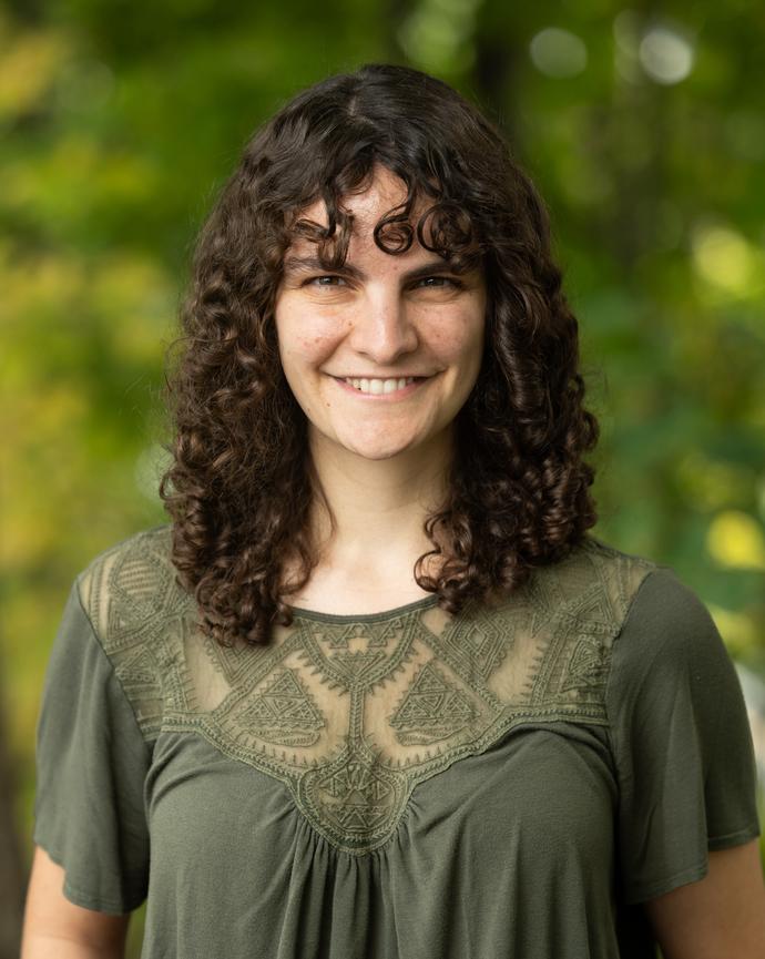 Danielle Frostig headshot
